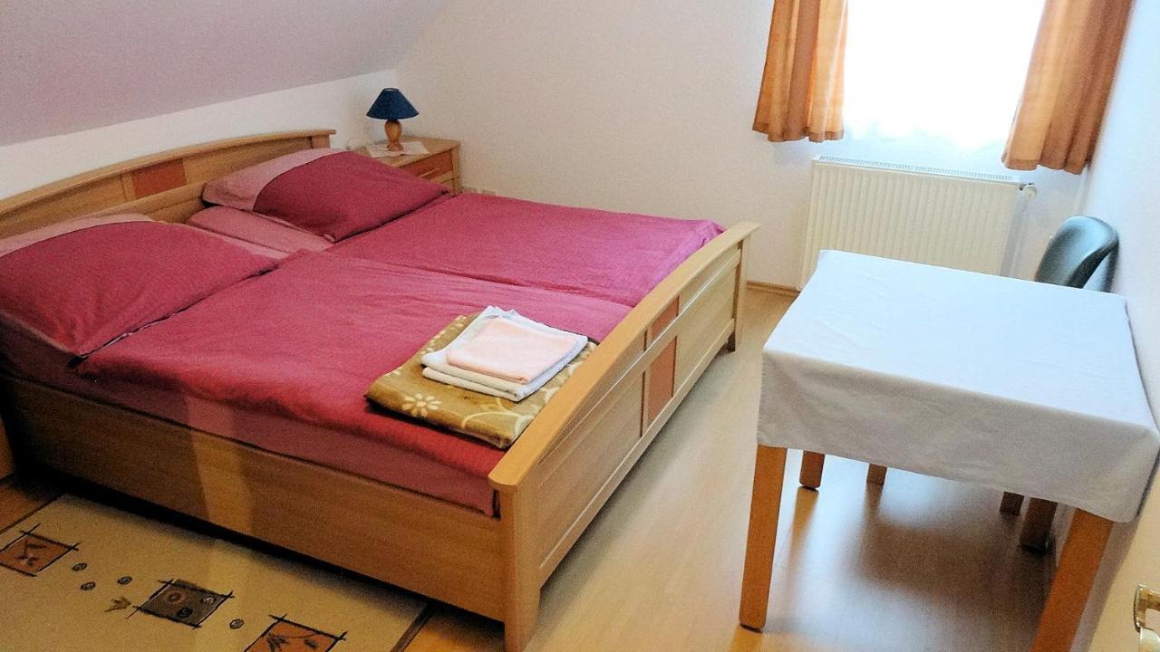 Charmantes Apartment In Mittelfeld Hanower Zewnętrze zdjęcie