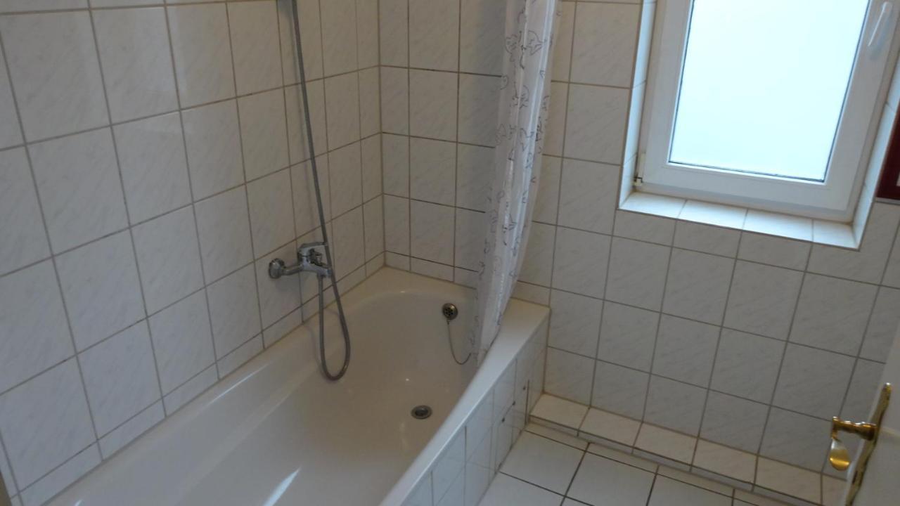 Charmantes Apartment In Mittelfeld Hanower Zewnętrze zdjęcie